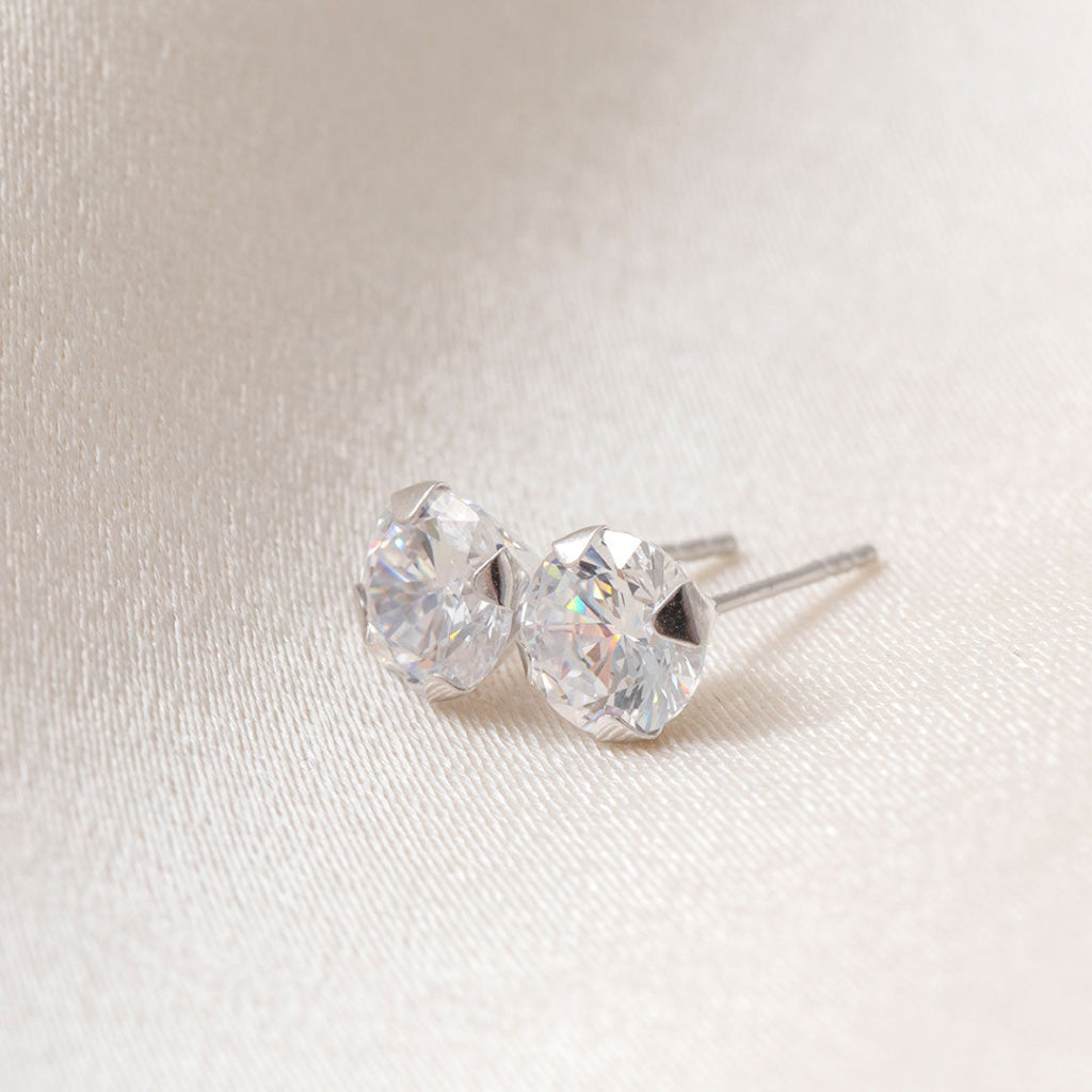 Classic Sparkle - 5mm Earrings | 9ct White Gold - Earrings
