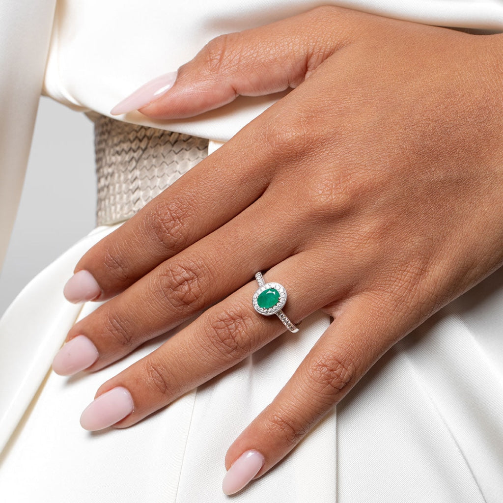 Lyon 18ct White Gold Emerald & Diamond Ring 