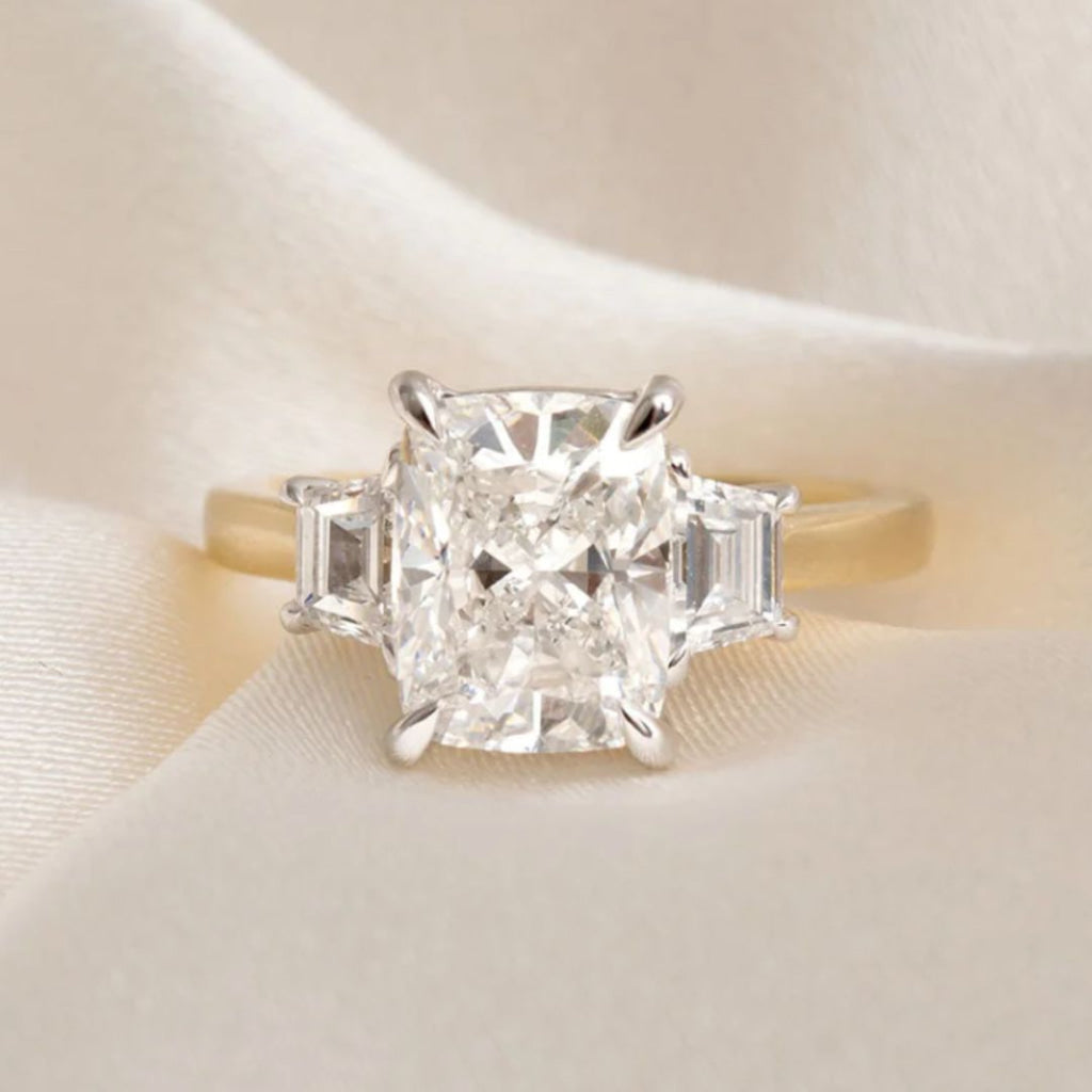 MADRID | Cushion Cut 3-Stone Lab Grown Diamond Set in 18ct