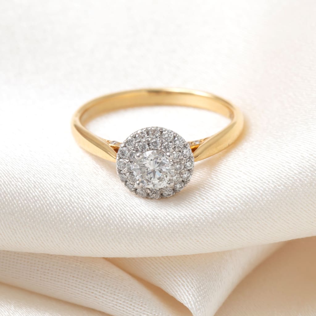 MAE 0.58ct | Round Halo Diamond Engagement Ring in 18ct