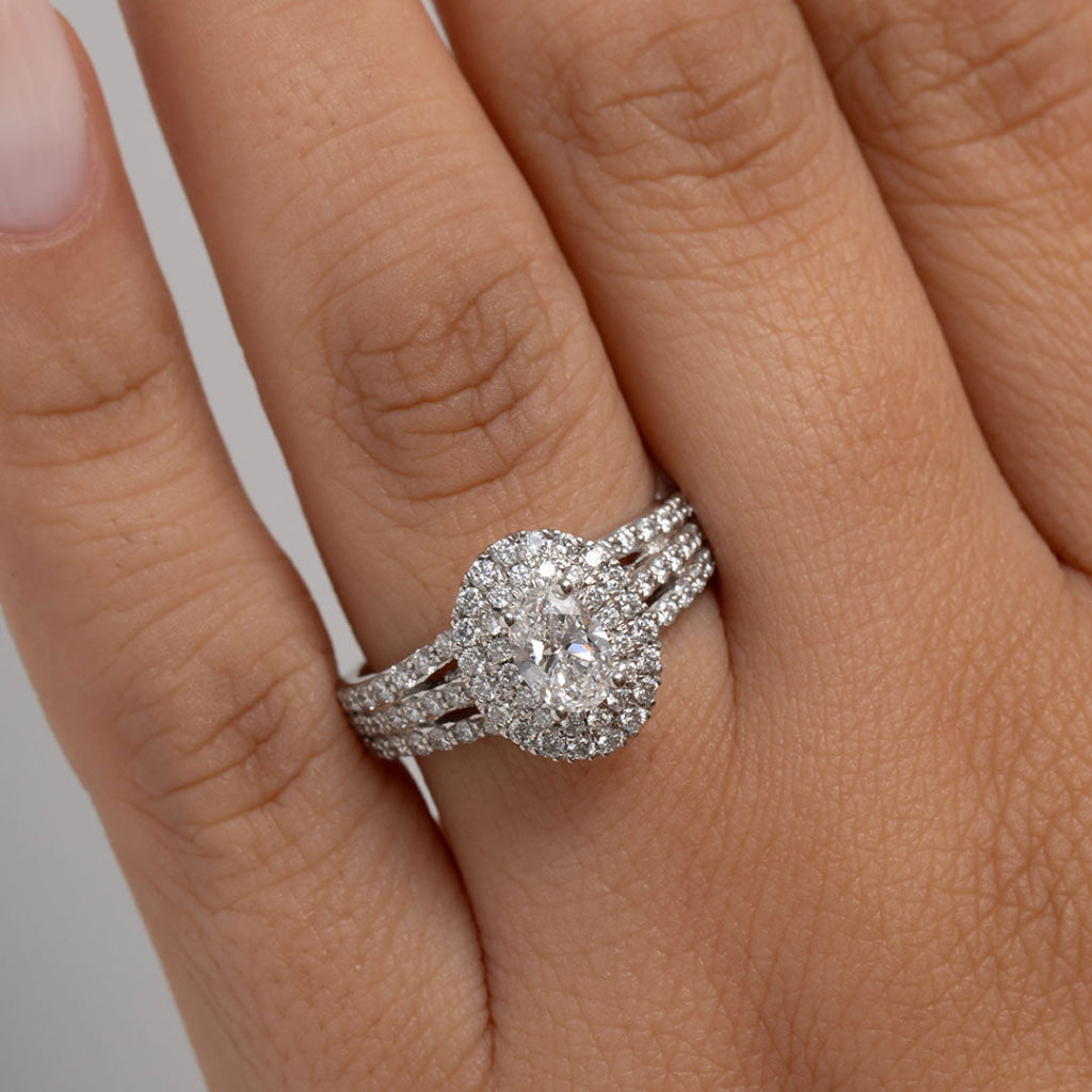 MAISIE | Oval Halo Diamond Set in 18ct White Gold 1.39ct