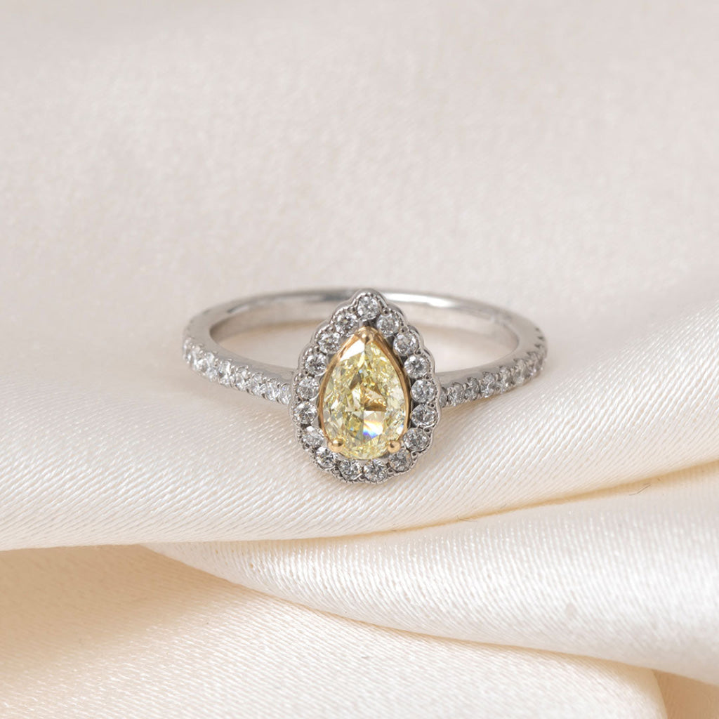 Marisol 0.90ct | Yellow Diamond Engagement Ring in Platinum