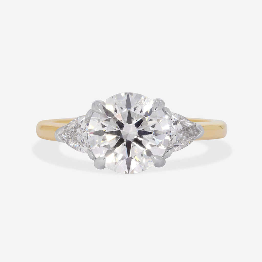 MERIDIAN 2.50ct | Round 3-Stone Diamond Set in 18ct Gold