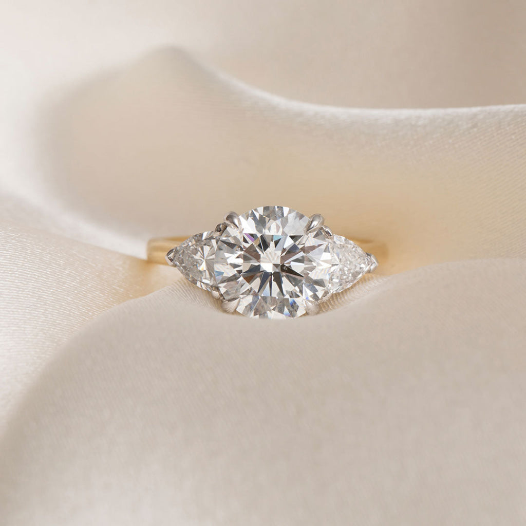 MERIDIAN 3.80ct | Round 3-Stone Lab Grown Diamond Set