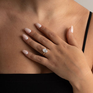 MIAMI 2.50ct | Oval Solitaire Lab Grown Diamond Engagement Ring in 18ct Gold