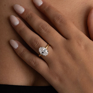 MIAMI 3ct | Oval Solitaire Lab Grown Diamond Engagement Ring in 18ct Gold