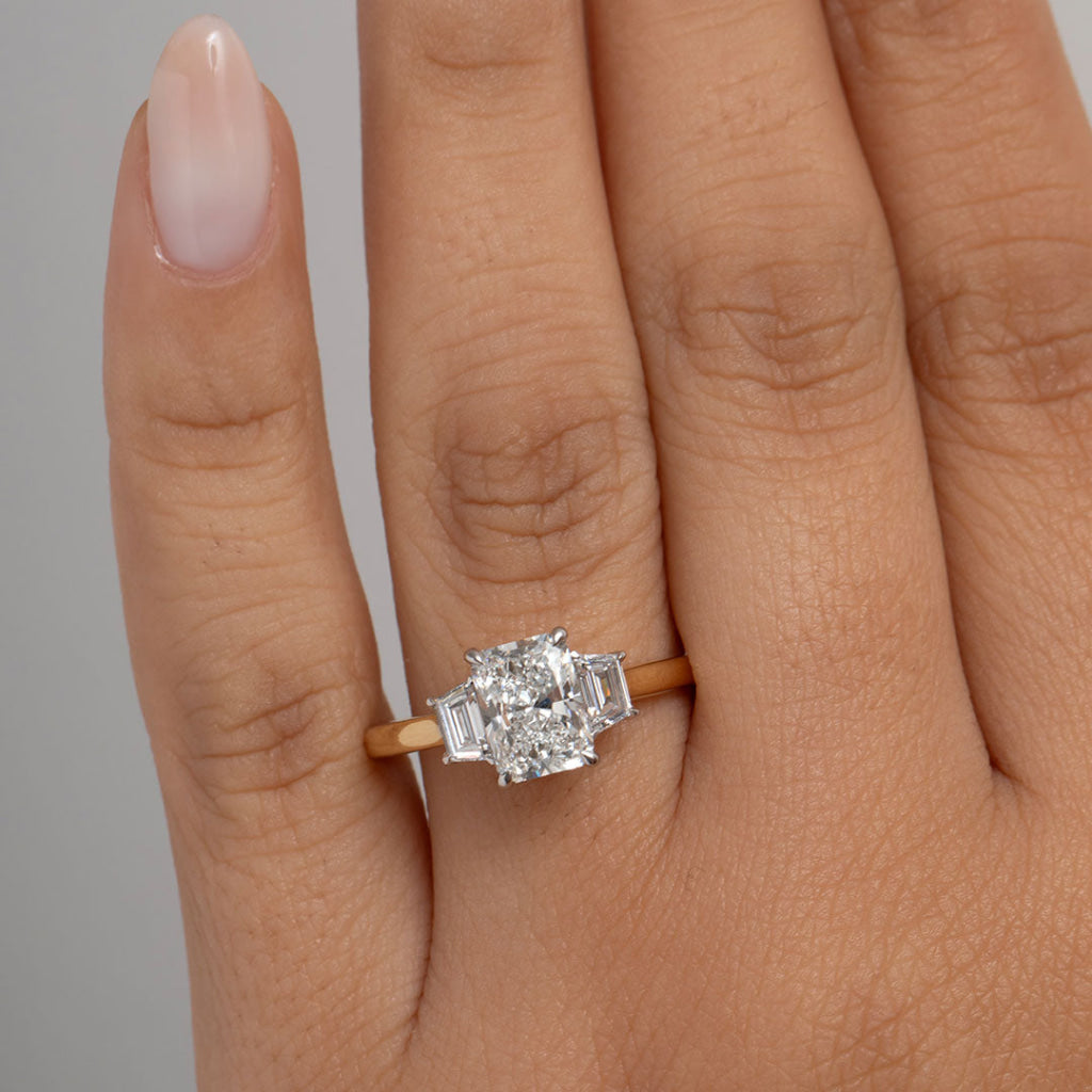 MILAN 1.80ct | Radiant Cut 3-Stone Lab Grown Diamond Set