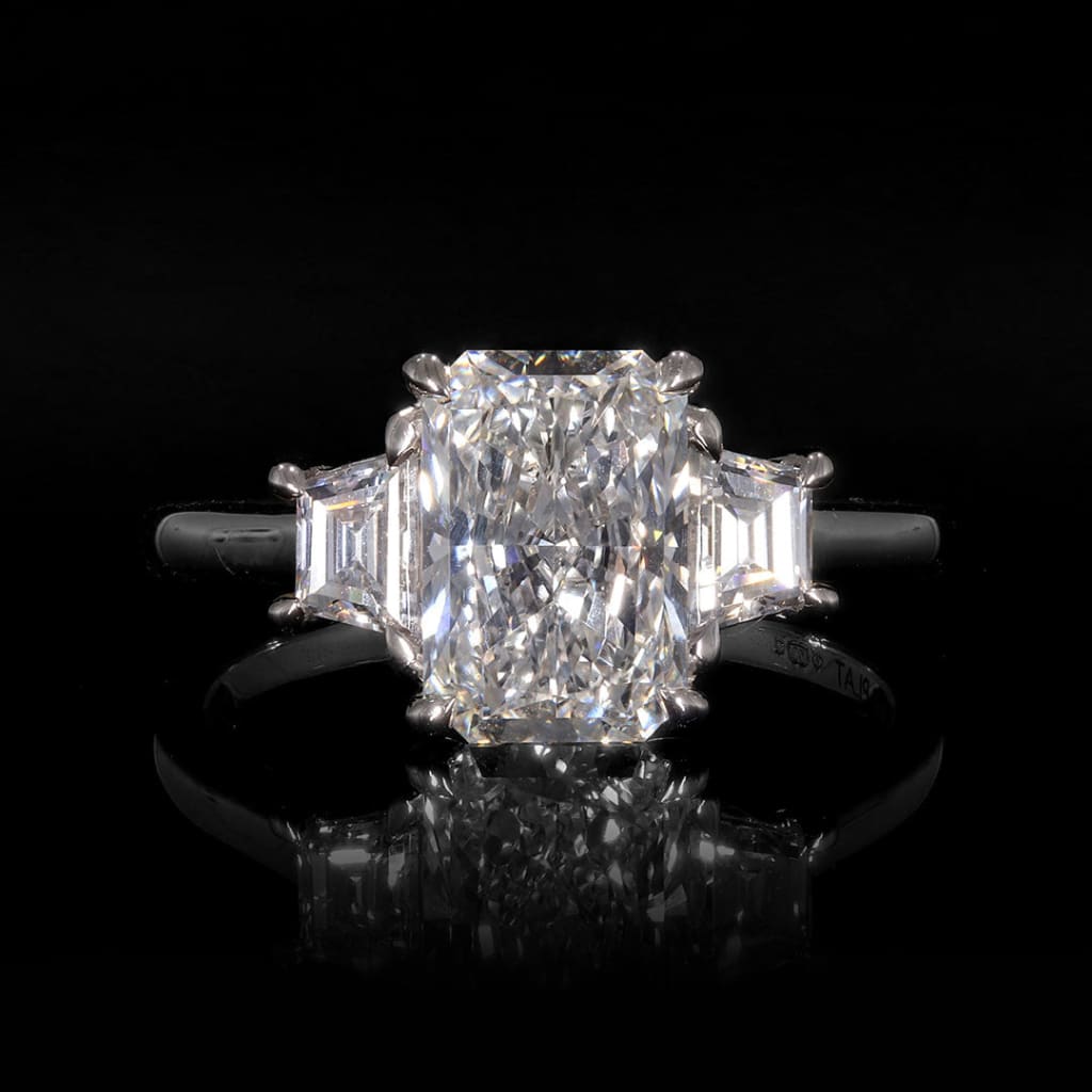 MILAN 2.50ct | Radiant Cut 3-Stone Lab Grown Diamond Set