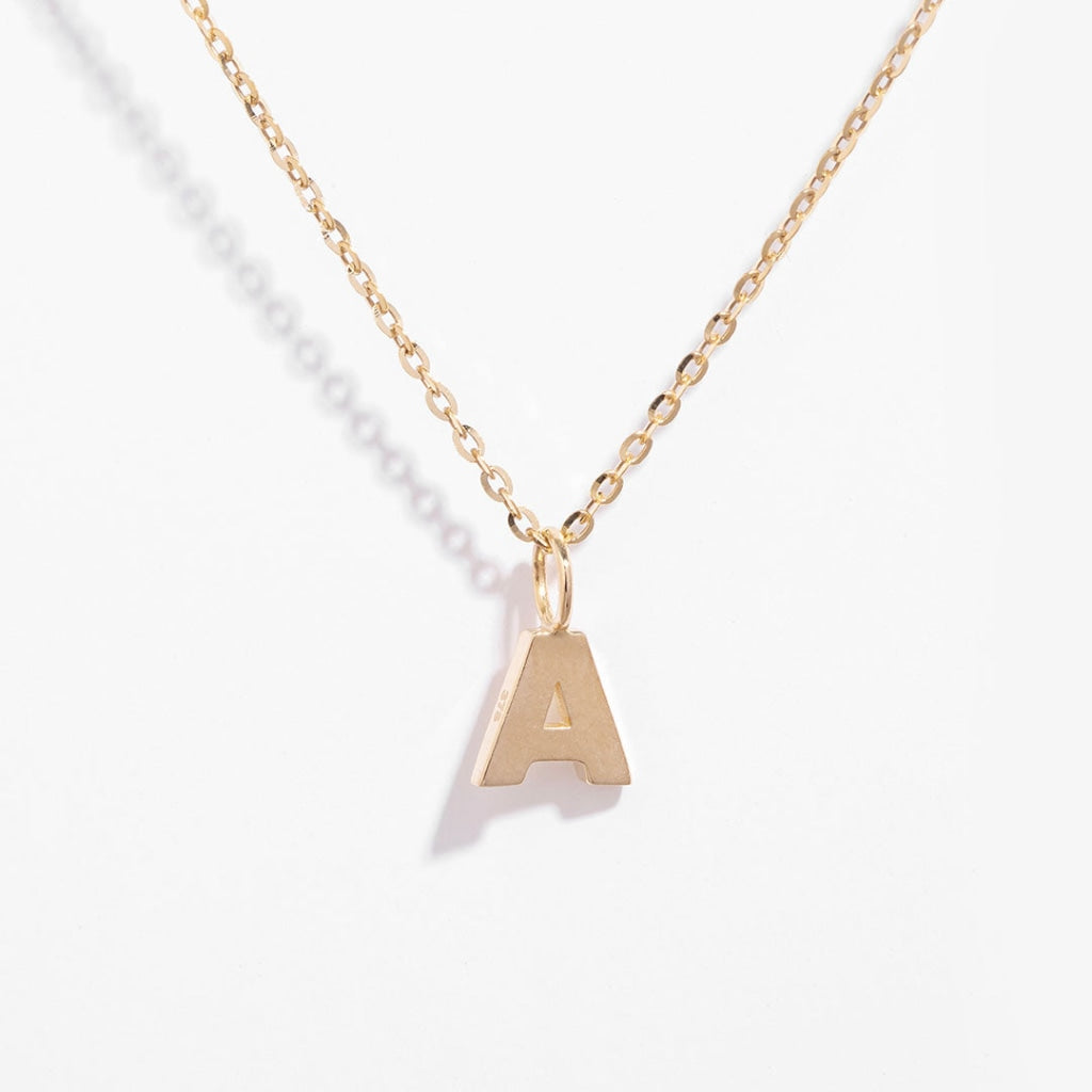 A - Pendant | 9ct Gold - Necklace