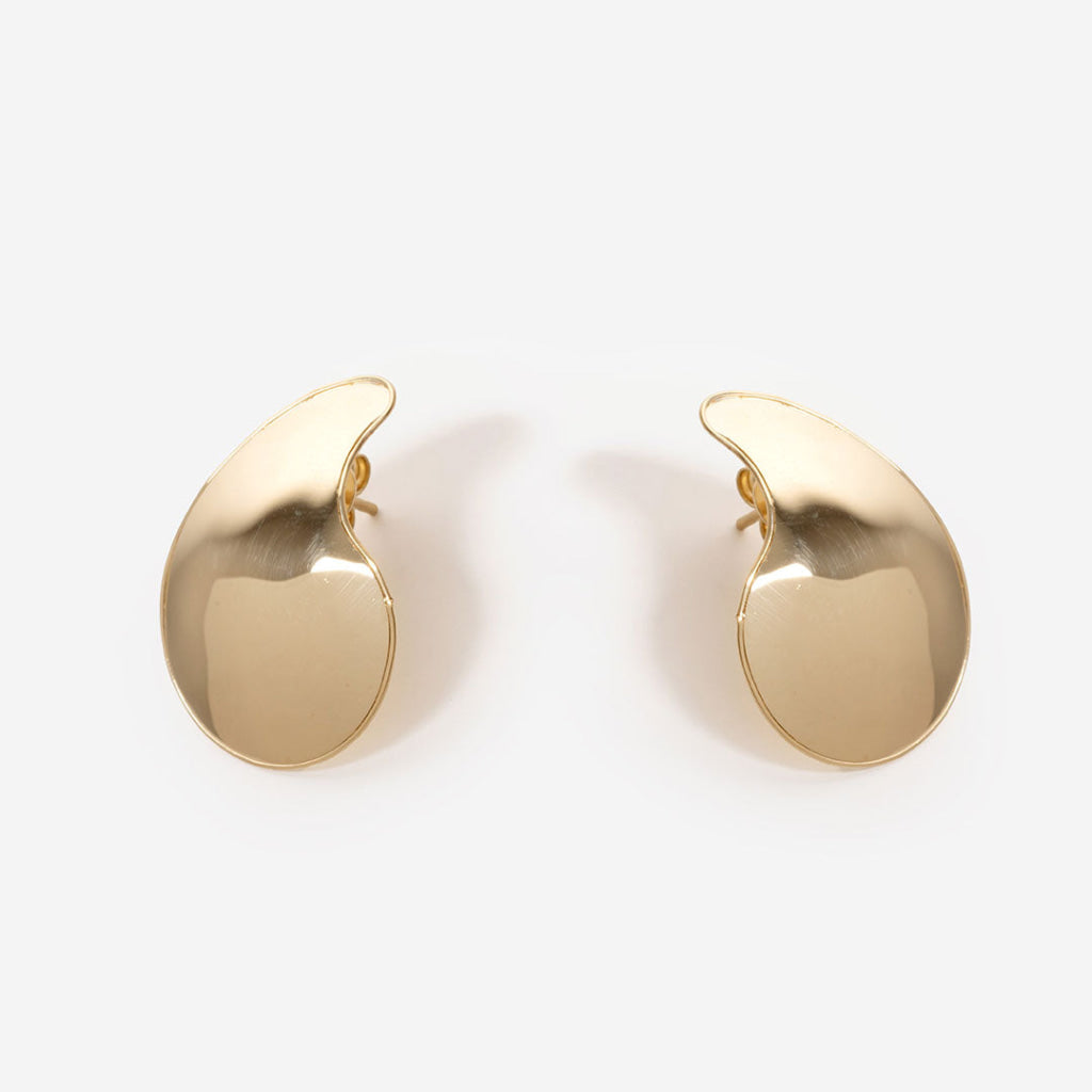 14ct gold abstract shaped earrings on a white background