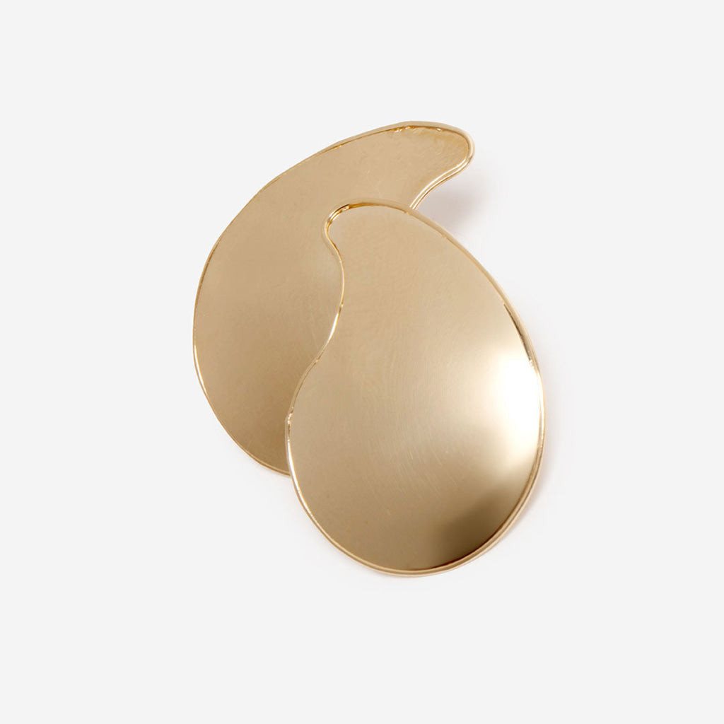 14ct gold abstract shaped earrings on a white background