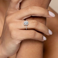 lab-grown diamond engagement ring