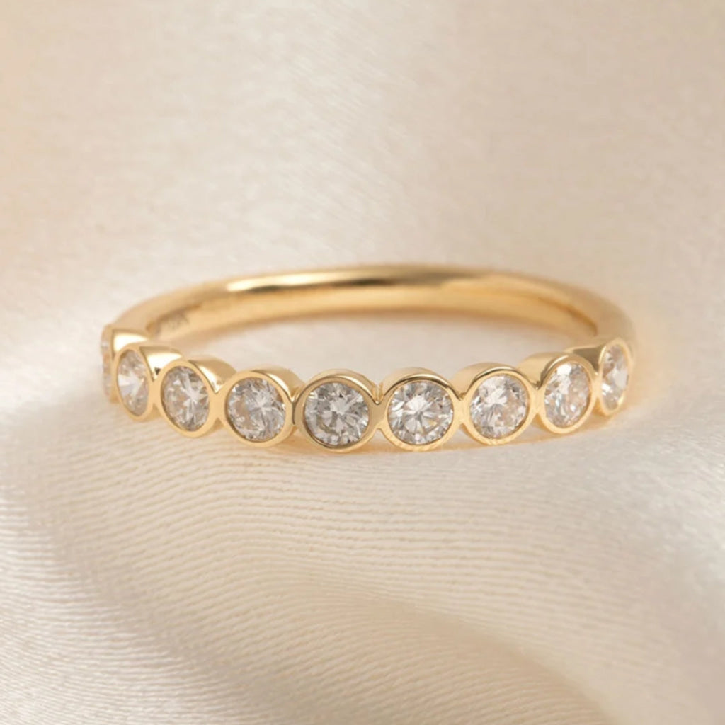 MONROE | Natural Diamond Wedding Ring in 18ct Gold