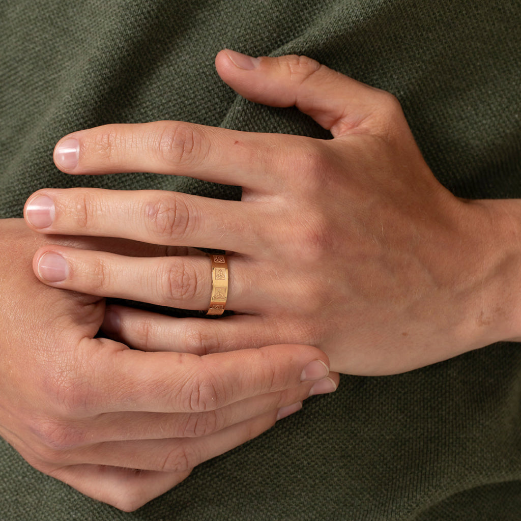 MOORE | Men’s Wedding Ring in 9ct Gold - Rings