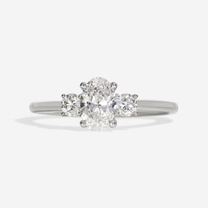 MUSE 0.70ct | Oval 3-Stone Lab Grown Diamond Engagement Ring in Platinum