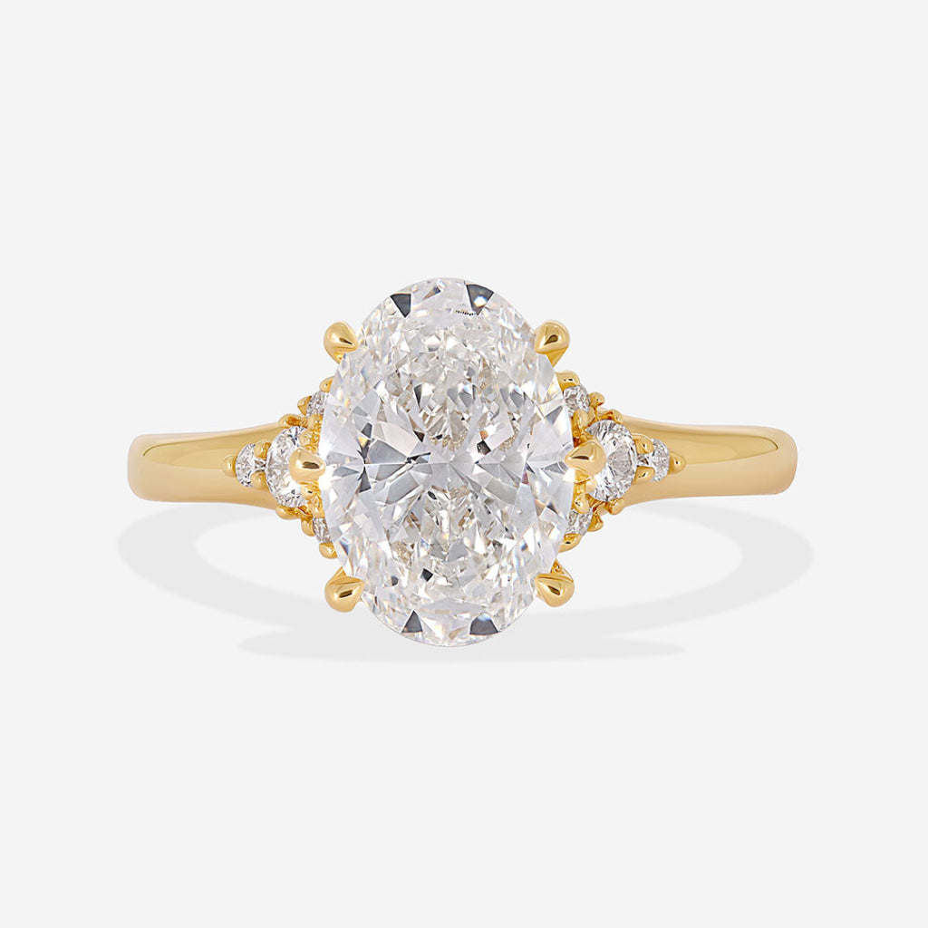 NADIA | Oval Lab Grown Diamond Engagement Ring in 18ct Gold