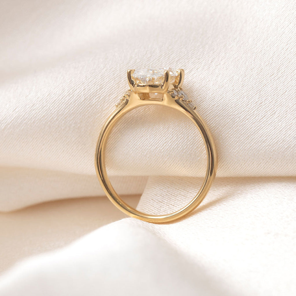 NADIA | Oval Lab Grown Diamond Engagement Ring in 18ct Gold