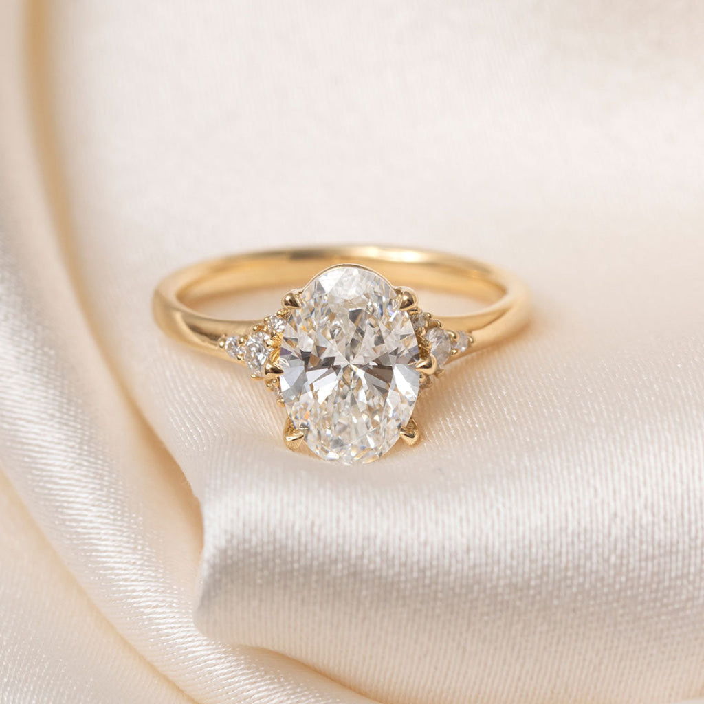 NADIA | Oval Lab Grown Diamond Engagement Ring in 18ct Gold