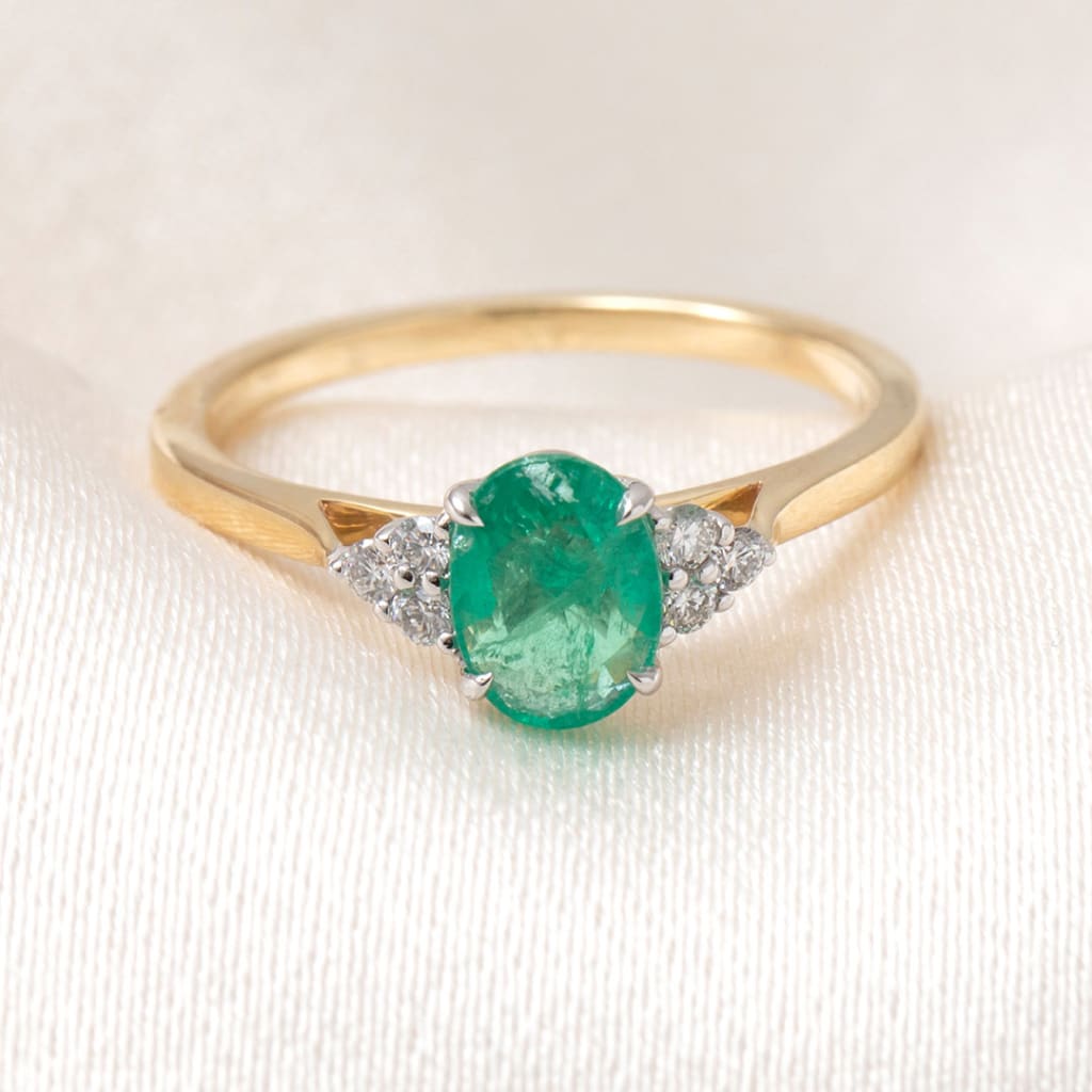 NANCY | Emerald & Diamond Ring - Rings