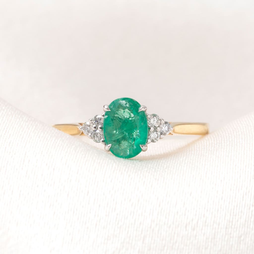 NANCY | Emerald & Diamond Ring - Rings