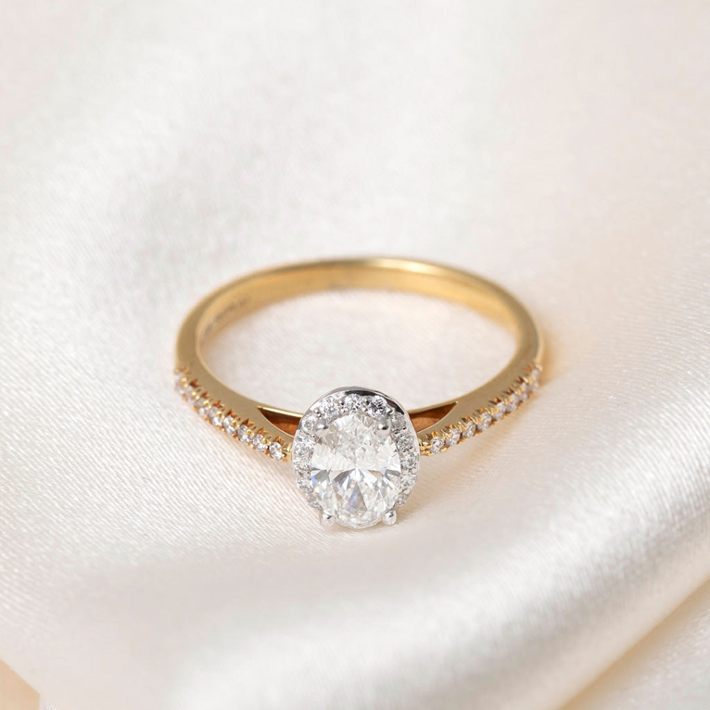 NAOISE 0.76ct | Oval Halo Diamond Engagement Ring in 18ct