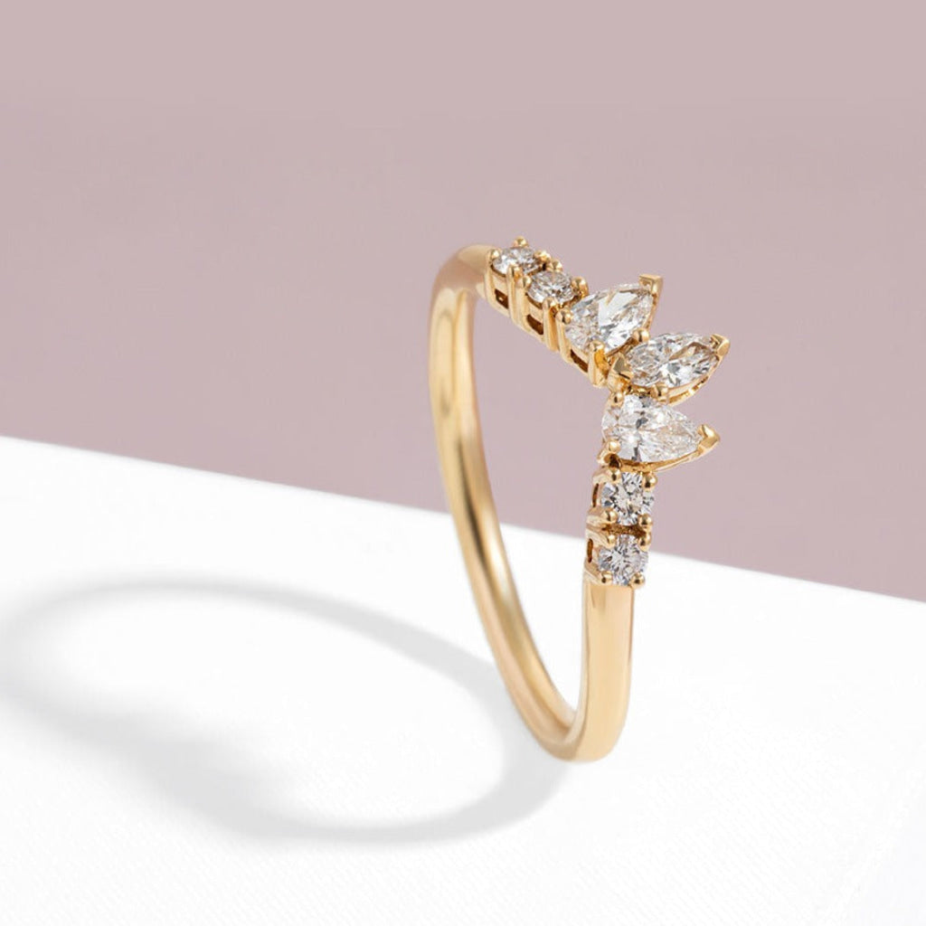 Noble Diamond Wedding Ring