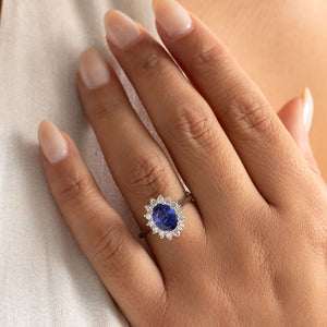 OÍCHE | Tanzanite Diamond Ring