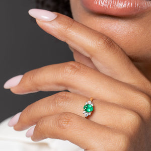OLIVIA | Emerald Diamond Ring