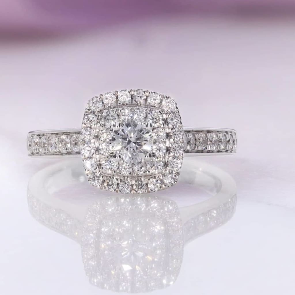 Platinum Diamond Engagement ring Gear Jewellers Dublin