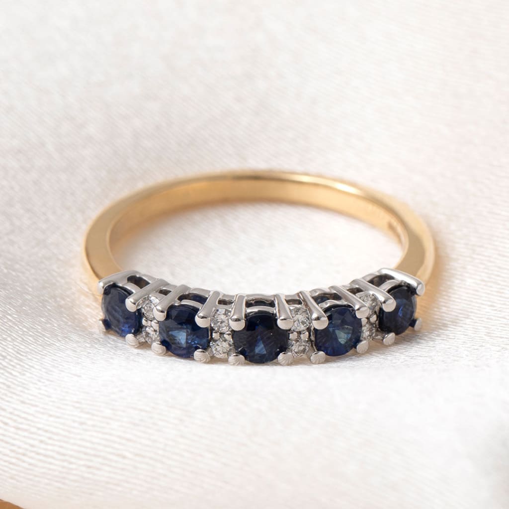 PARKER | Diamond & Sapphire Ring in 18ct Gold - Rings