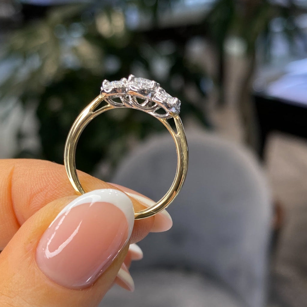 18ct gold diamond engagement ring