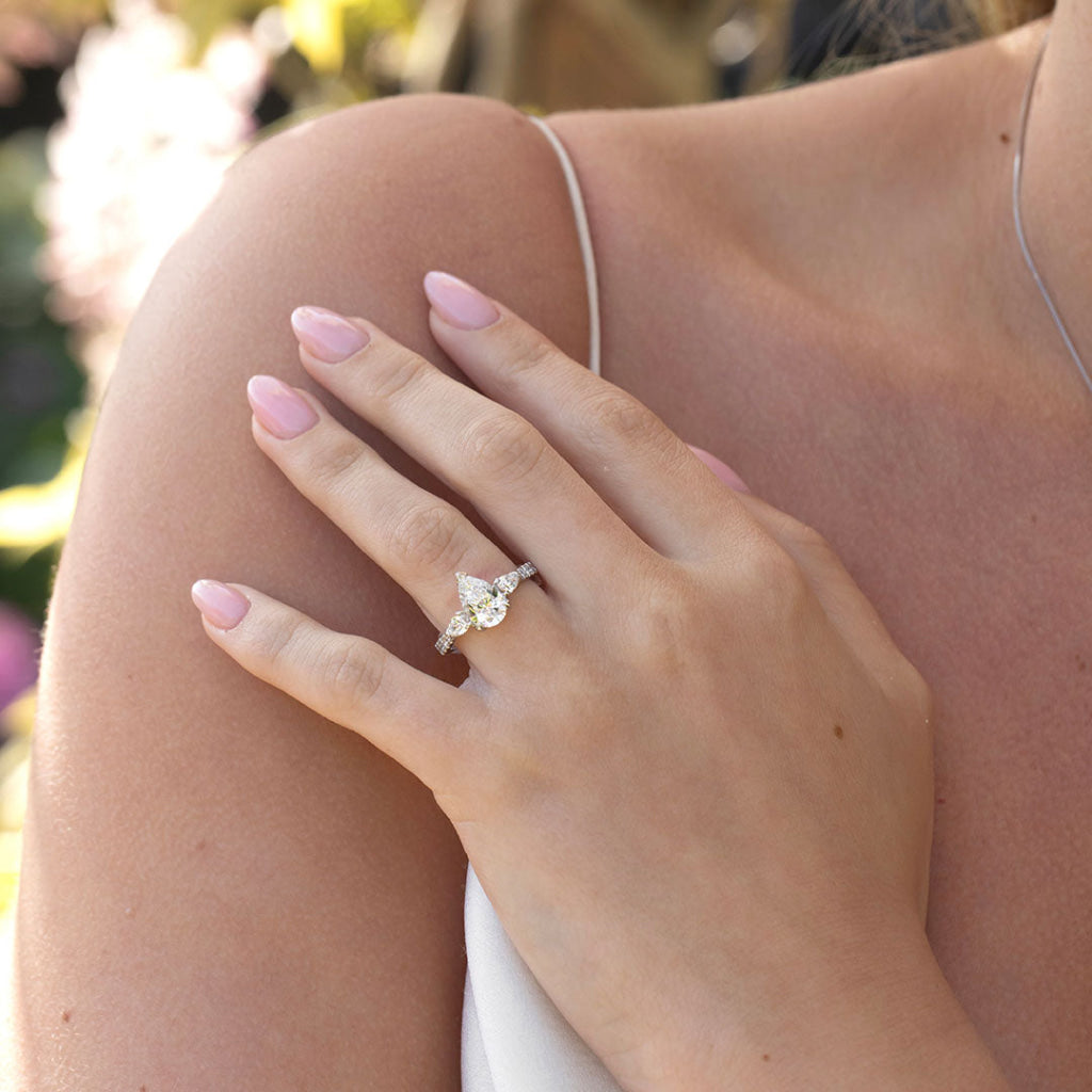 PIPPA 2ct | Pear 3-Stone Lab Grown Diamond Engagement Ring