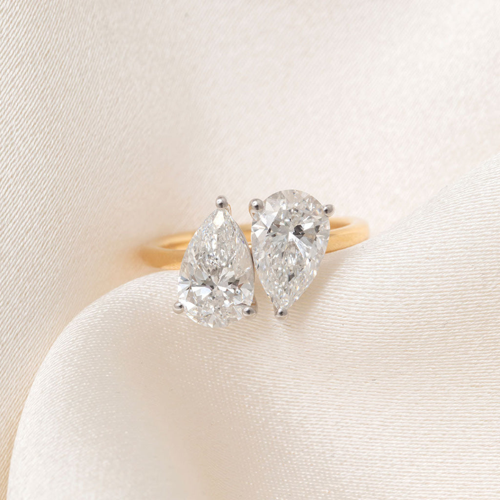 POLLY | Pear Toi Et Moi Set in 18ct Gold 3.00ct - Rings