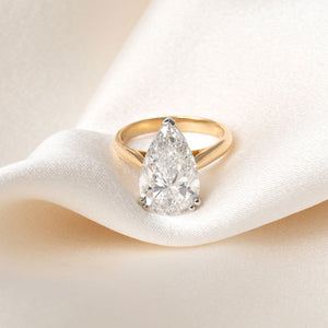 POSITANO 5ct | Pear Solitaire Lab Grown Diamond Engagement Ring in 18ct Gold
