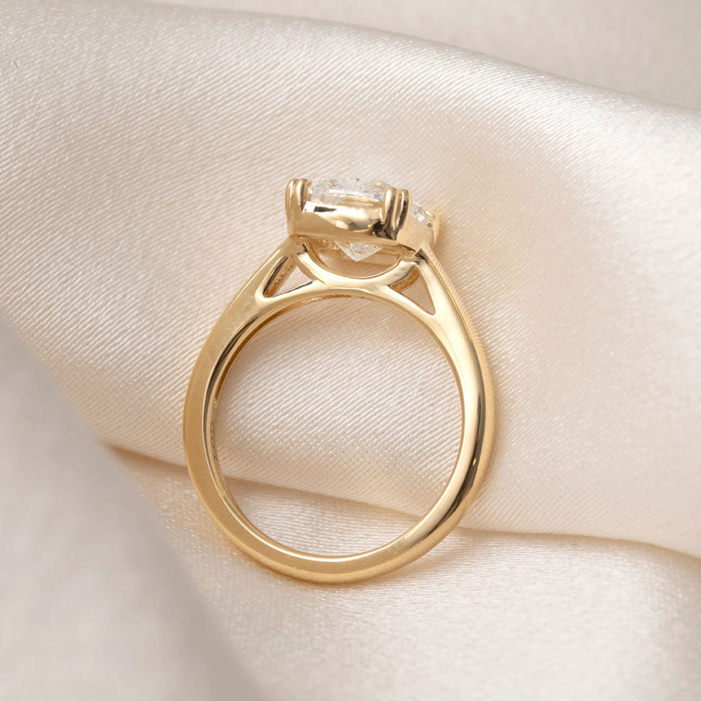 RAYA 3ct | Lab Grown Diamond Engagement Ring in 18ct Gold
