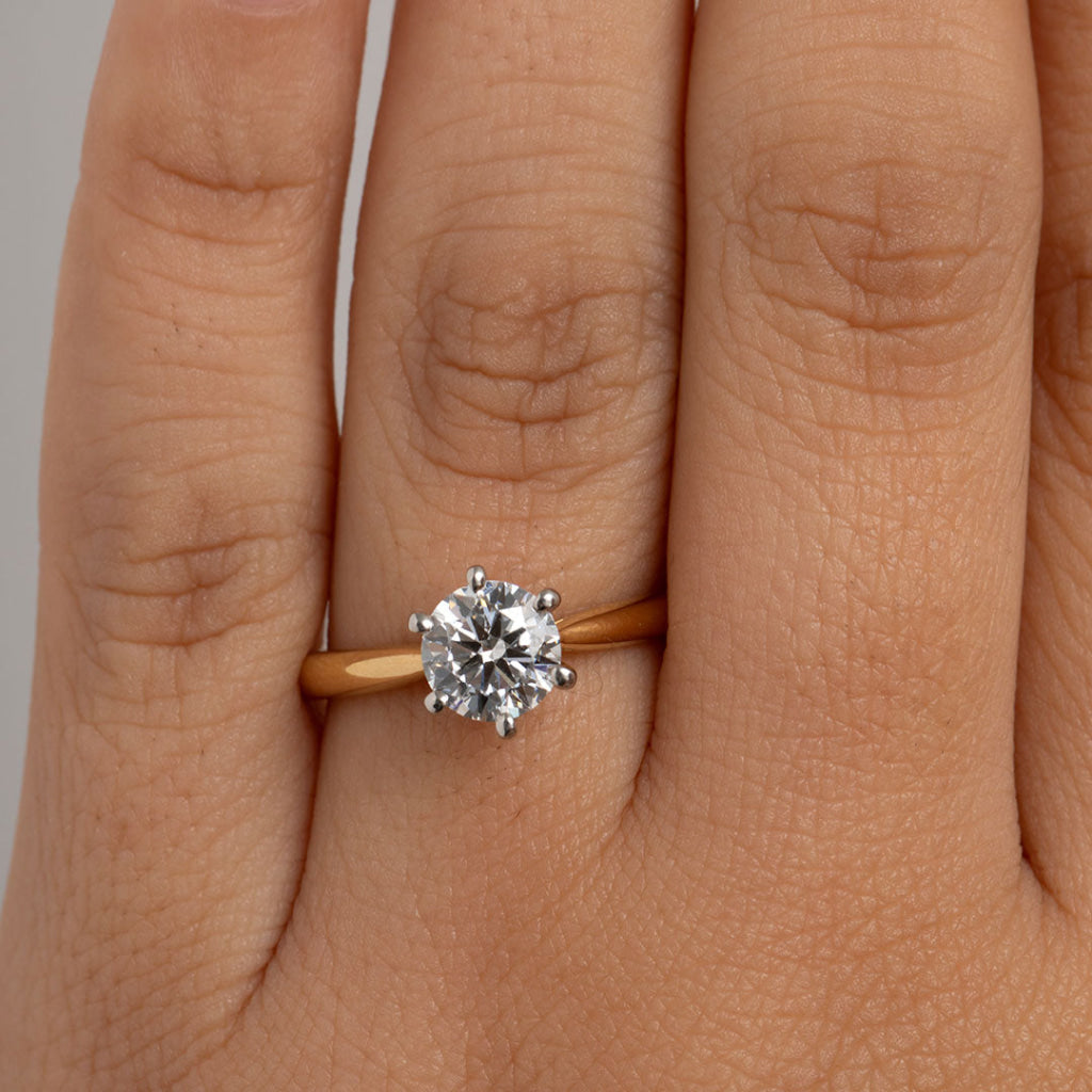 REGAL 1ct | Round Solitaire Lab Diamond Set in 18ct Gold