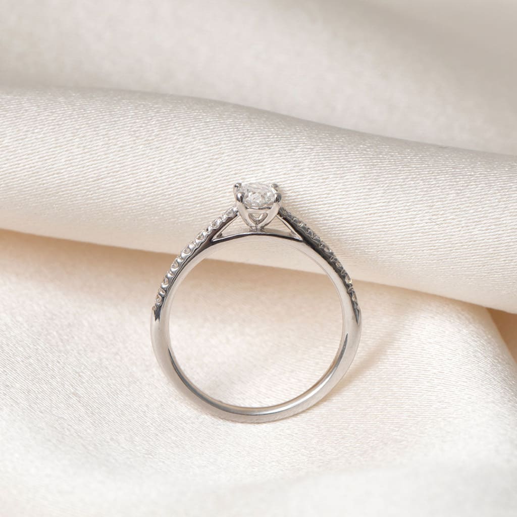 RENOIR 0.60ct | Oval Solitaire Diamond Engagement Ring