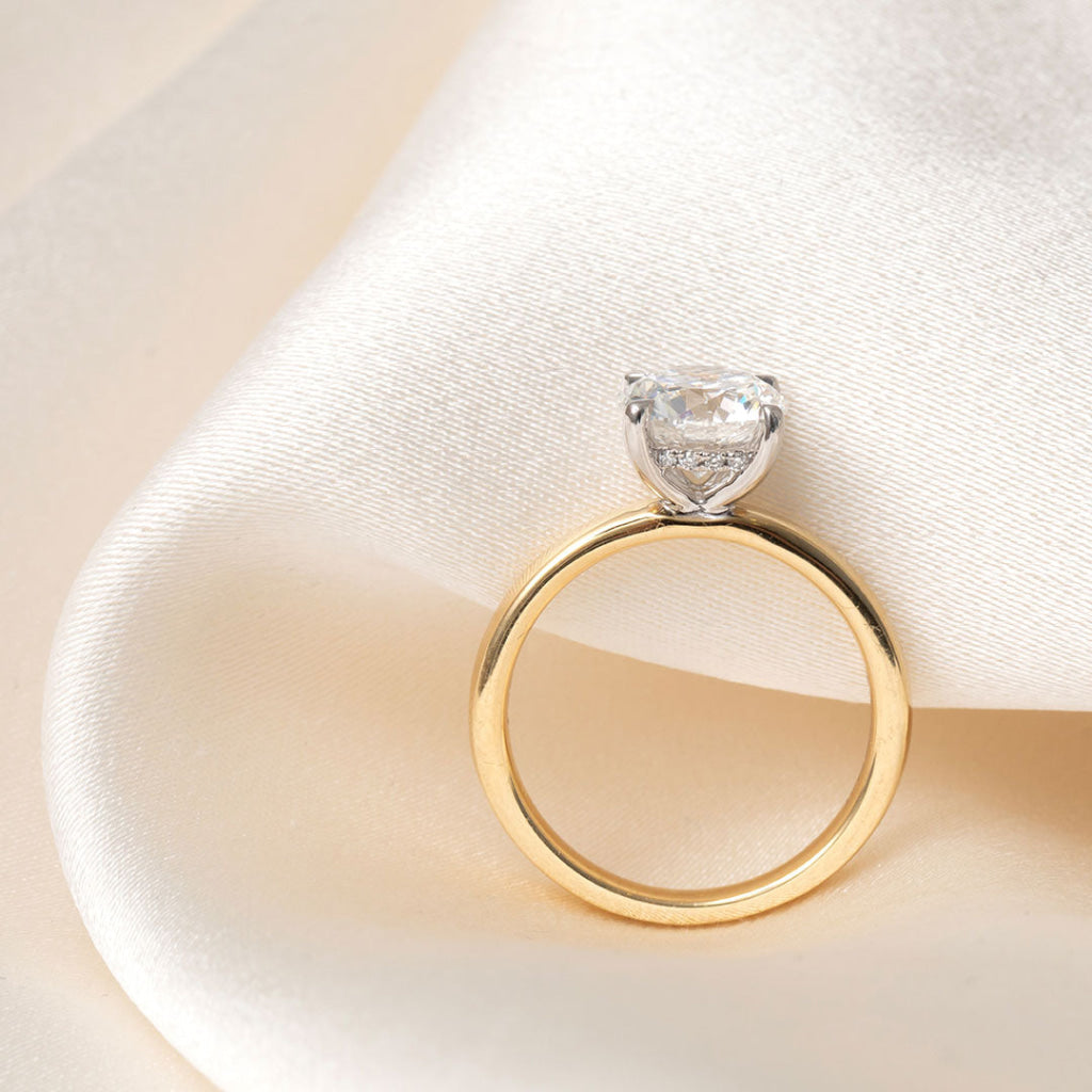 Riviera| Round Solitaire Lab Grown Diamond Engagement Ring