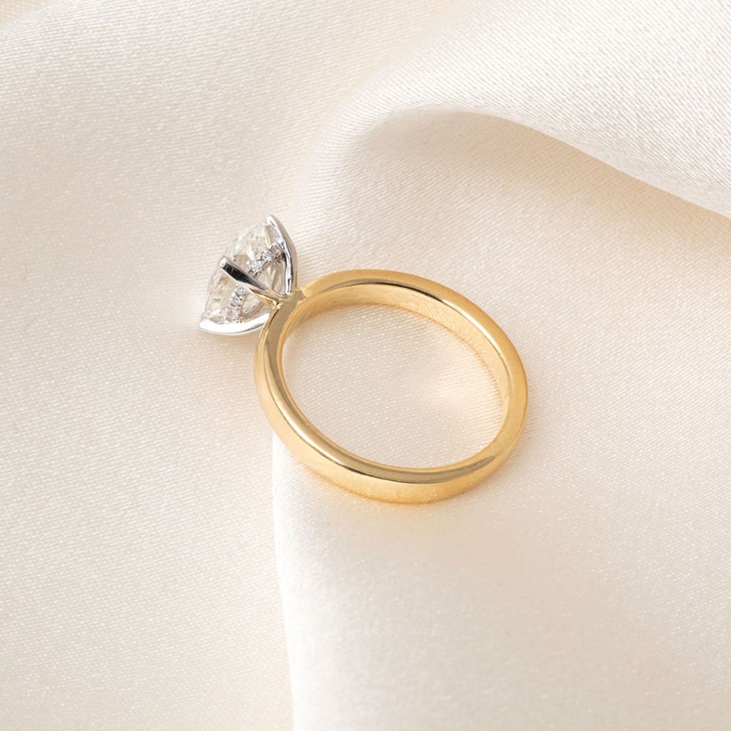 Riviera | Oval Solitaire Lab Grown Diamond Engagement Ring