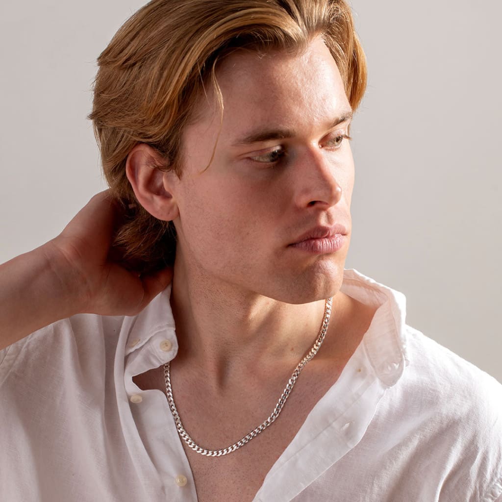 Ross | Solid Curb Chain Sterling Silver - Gear – Gear Jewellers Ross | Solid Curb Chain Sterling Silver - Gear – Gear Jewellers
