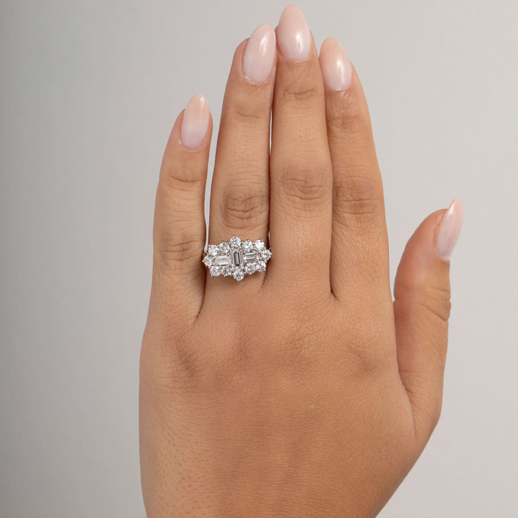 2 carat cluster diamond ring hotsell