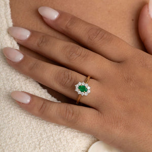 RUKA | Emerald Diamond Ring