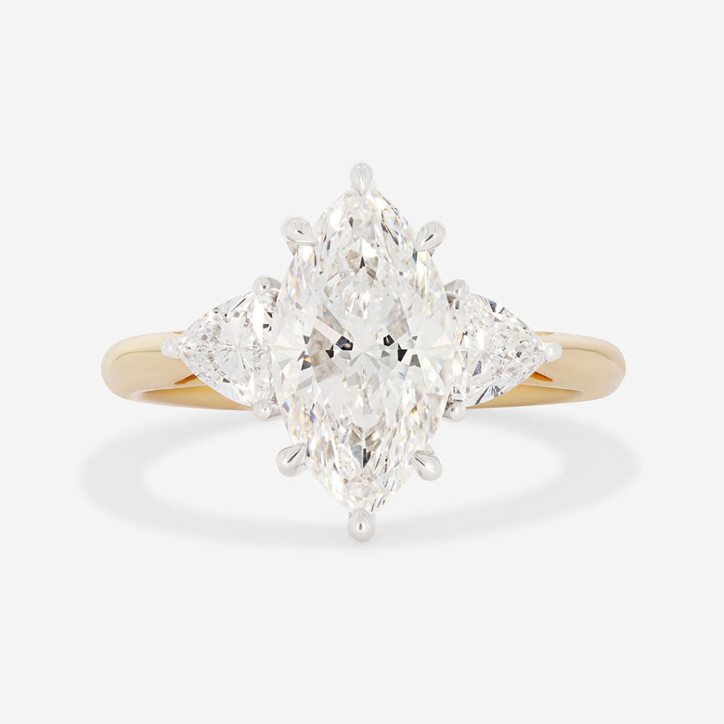 SANDY | Marquise 3-Stone Lab Diamond Set in 18ct Gold