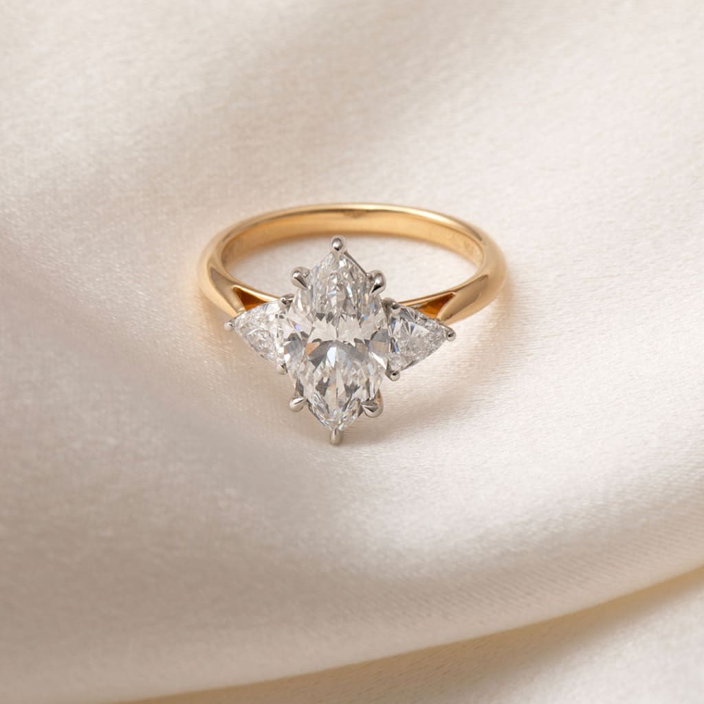 Sandy | Marquise 3-Stone Lab Diamond Set in 18ct Gold