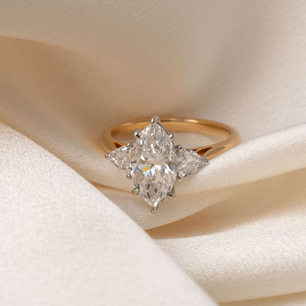 Sandy | Marquise 3-Stone Lab Diamond Set in 18ct Gold