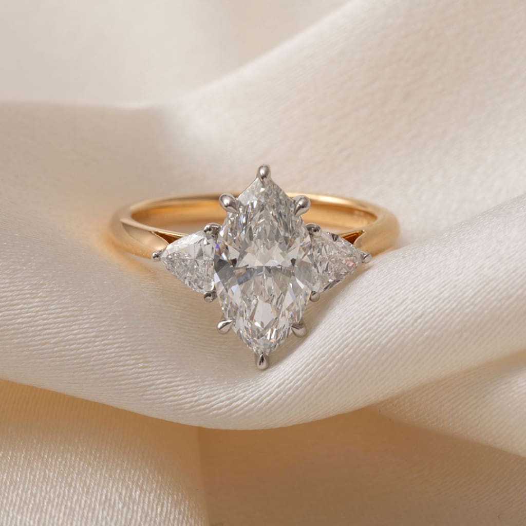 Sandy | Marquise 3-Stone Lab Diamond Set in 18ct Gold