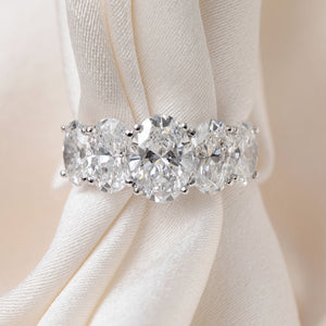 SARA 5ct | Oval Lab Grown Diamond Ring in Platinum
