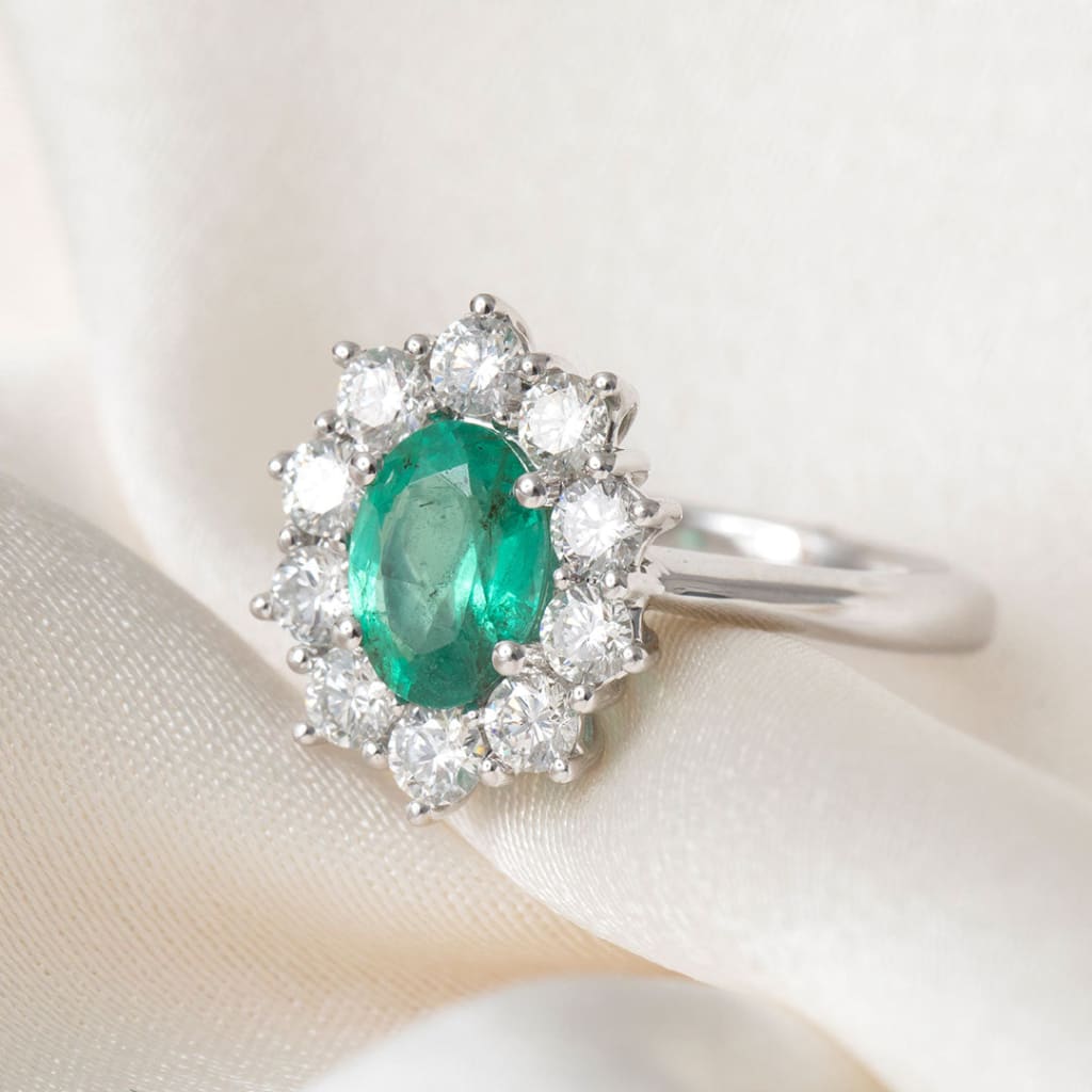 SAVOY | Emerald Diamond Ring - Rings
