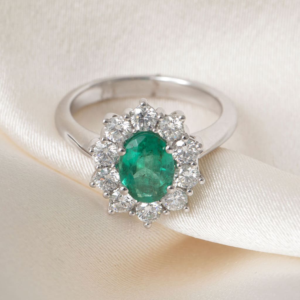 SAVOY | Emerald Diamond Ring - Rings