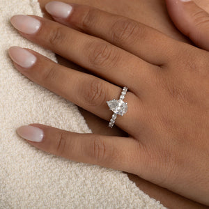 SERENA 2ct | Pear Solitaire Lab Grown Diamond Engagement Ring in Platinum